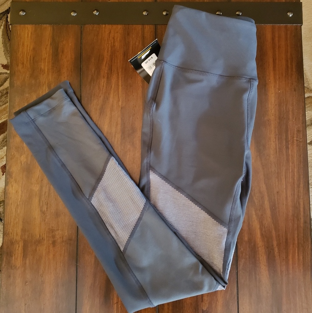Avia gray size small fashion leggings